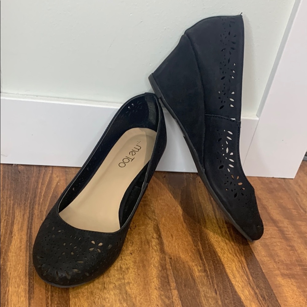 Black wedges 8